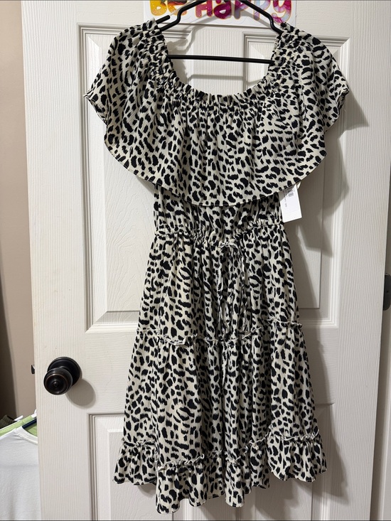 ODDY Dresses & Skirts - ODDY Black & Cream Patterned Dress NWT